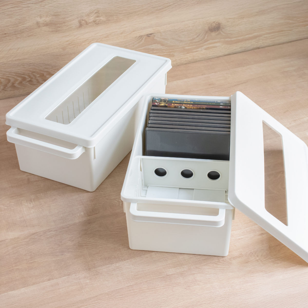 収納ケース メディアコンテナ DVD用 ホワイト 幅44.9×奥行23.3×高さ15.7cm ( DVD収納ケース 収納ボックス メディア収納 ボックス ケース フタ付き 仕切り付き 積み重ね プラスチック 収納 保管 整理 小物収納 )