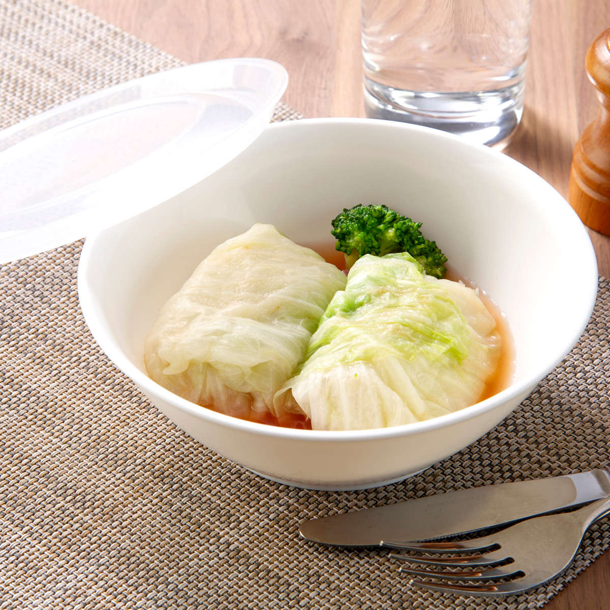 保存容器 そのまま食卓に出せる保存容器 L 5個セット ( 480ml 保存 容器 食品保存容器 食品 食洗機対応 電子レンジ対応 冷凍 食品保存 日本製 ストッカー 作り置き 常備菜 そのまま出せる 白い器 プラスチック BPAフリー )