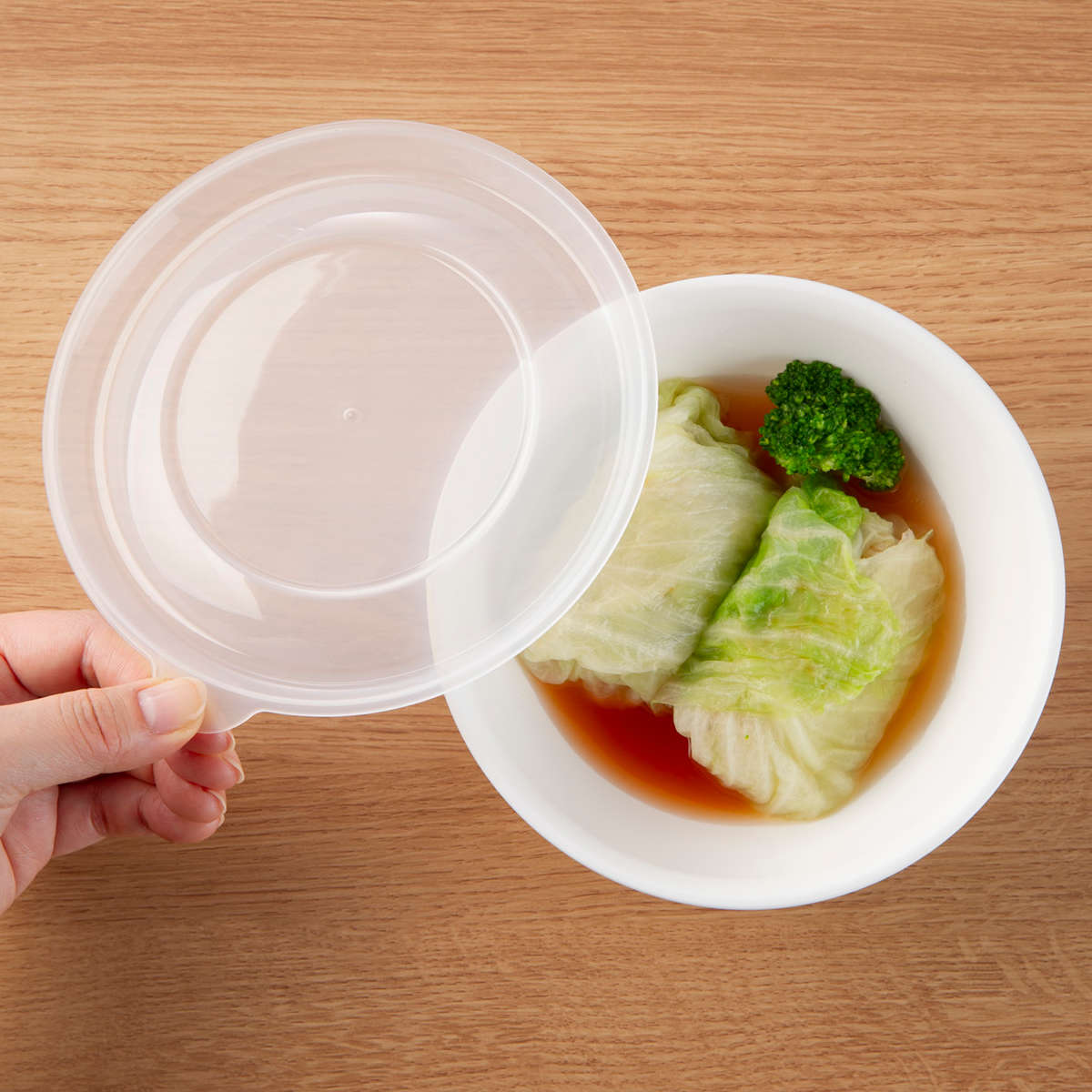 保存容器 そのまま食卓に出せる保存容器 L 5個セット ( 480ml 保存 容器 食品保存容器 食品 食洗機対応 電子レンジ対応 冷凍 食品保存 日本製 ストッカー 作り置き 常備菜 そのまま出せる 白い器 プラスチック BPAフリー )