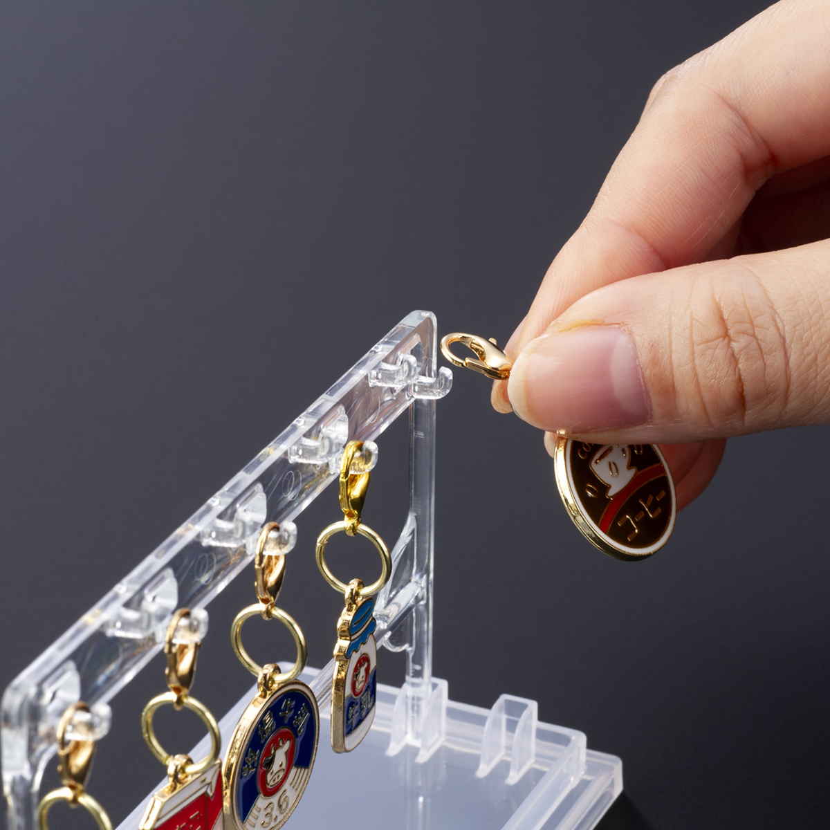 ミニチャーム ディスプレイケース 収納ケース11.9×5.3×7.3cm ( 収納 ケース ディスプレイ 飾る コレクション ボックス コレクションケース 見せる収納 ディスプレー 入れ物 入れ 収集 ガチャガチャ )