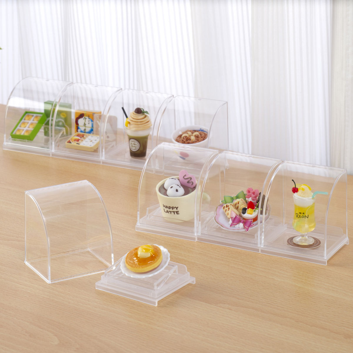 ミニチュアフード ディスプレイ 収納ケース 5.9×5.3×6.7cm ( 収納 ケース 飾る コレクション ボックス コレクションケース 見せる収納 ディスプレー 入れ物 入れ 収集 ガチャガチャ 角度調節 )