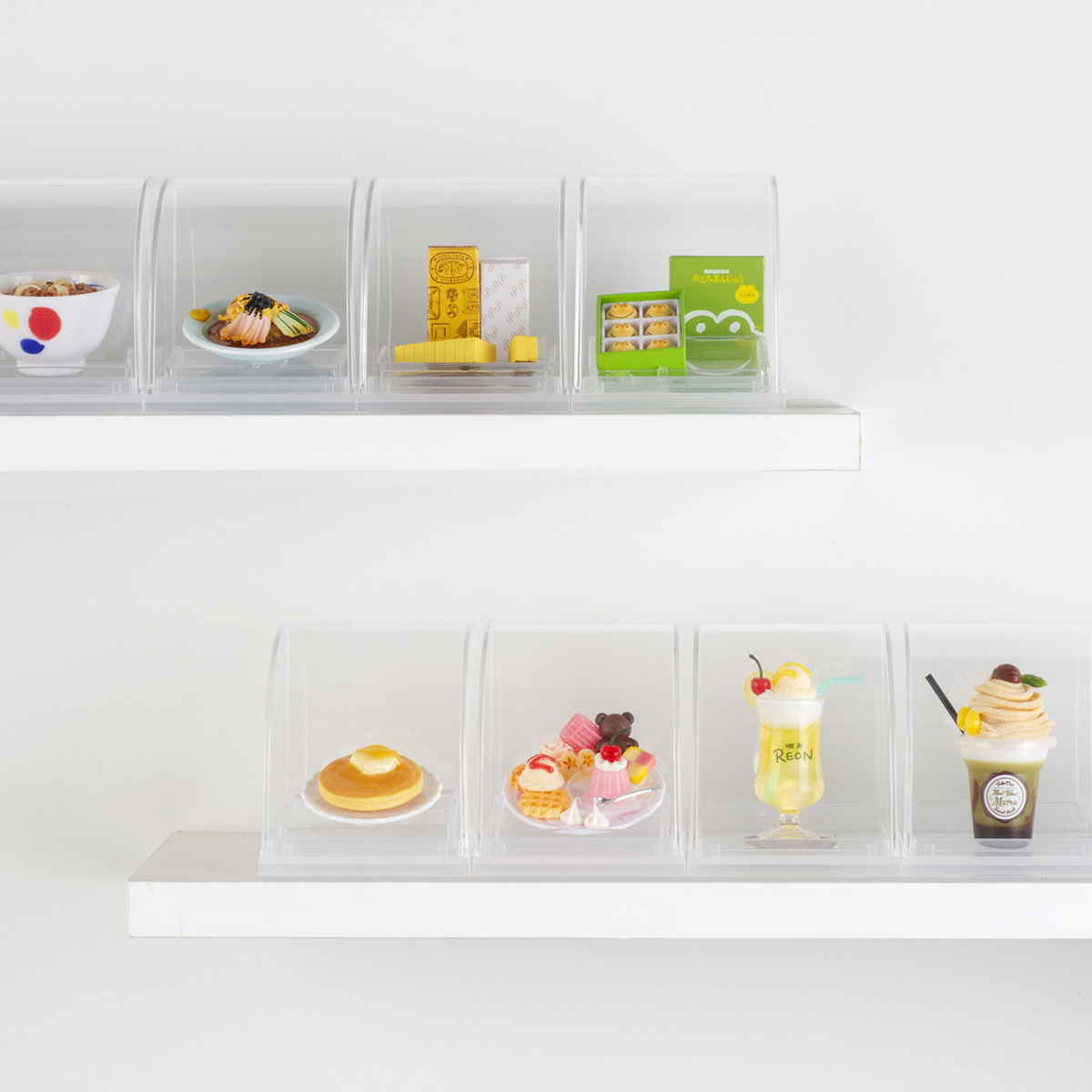 ミニチュアフード ディスプレイ 収納ケース 10個セット 5.9×5.3×6.7cm ( 収納 ケース 飾る コレクション ボックス コレクションケース 見せる収納 ディスプレー 入れ物 入れ 収集 ガチャガチャ 角度調節 )