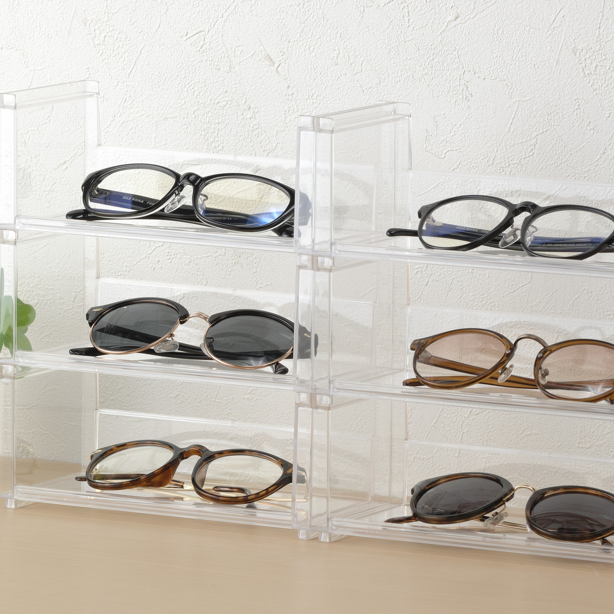 ディスプレイラック 幅19.8×奥行9.3×高さ8.1cm スタッキング 卓上 収納 ( ディスプレイ コレクション ケース プラスチック クリアケース フィギュア ディスプレイケース ラック インテリア 飾る 棚 見せる収納 )