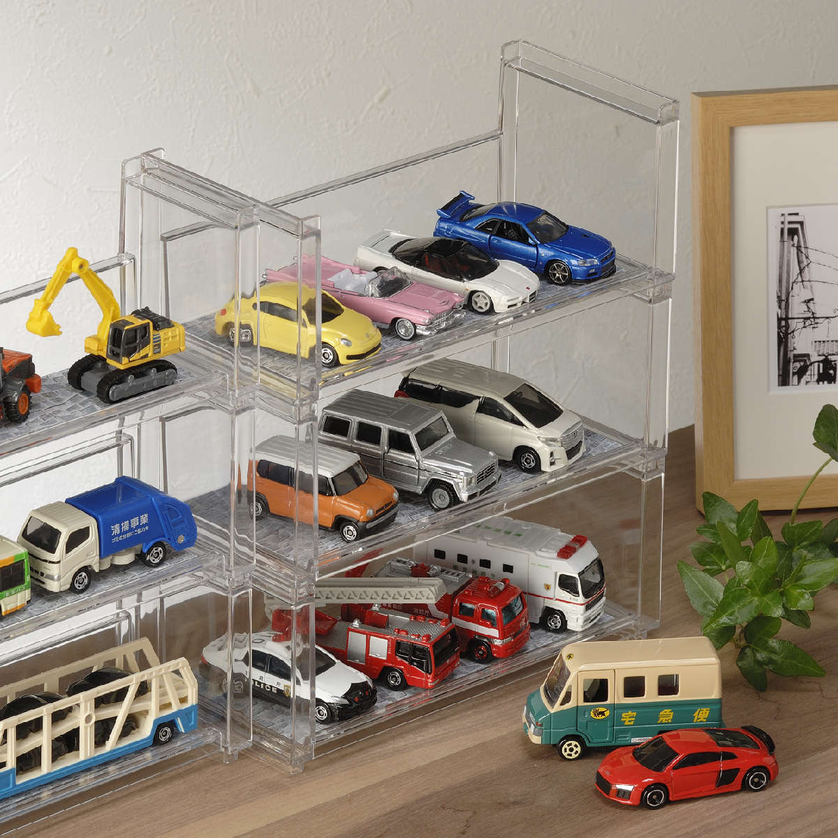 ディスプレイラック 幅19.8×奥行9.3×高さ8.1cm スタッキング 卓上 収納 ( ディスプレイ コレクション ケース プラスチック クリアケース フィギュア ディスプレイケース ラック インテリア 飾る 棚 見せる収納 )