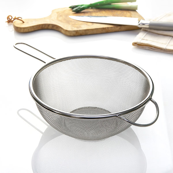 ざる ステンレス 19.5cm 食洗機対応 エリートストレーナー 柄付きざる ( ザル 丸形ざる 丸形ザル 網 持ち手付き 水切りザル 水切りざる 調理ザル 調理ざる 湯切りザル 湯切りざる キッチンツール 製菓道具 下ごしらえ )