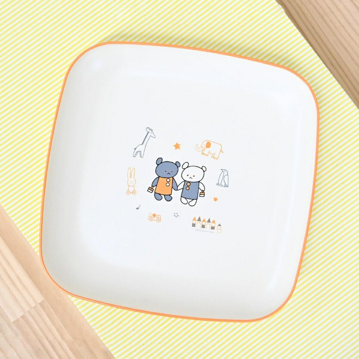 プレート こぐまちゃん まいにちシリーズ キッズ食器 スタックプレート ( 22.5cm 食洗機対応 電子レンジ対応 プラスチック 皿 お皿 食器 日本製 軽い 割れにくい こぐまちゃんえほん キャラクター かわいい )