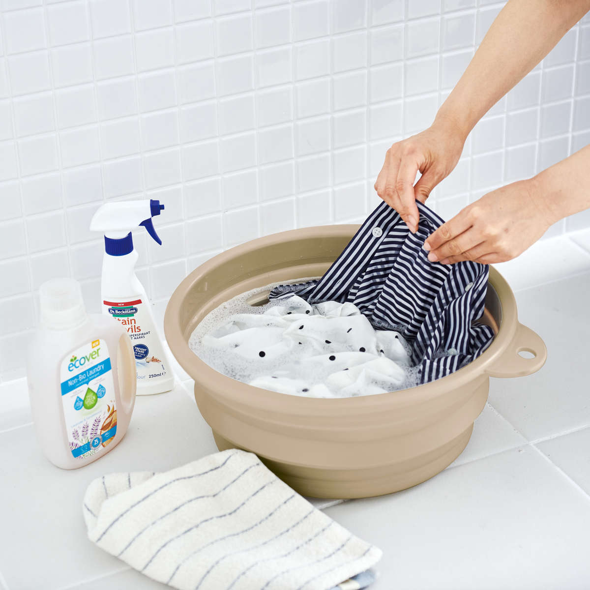 バケツ 折りたたみ 12L ソフトタブ ( 折りたたみバケツ 12リットル 柔らかい 収納 漬け置き 掃除 清掃 日本製 おりたたみ コンパクト スリム 洗濯 洗濯物 ランドリーバスケット 洗い桶 洗面器 ) 【ミントグリーン】 ミントグリーン