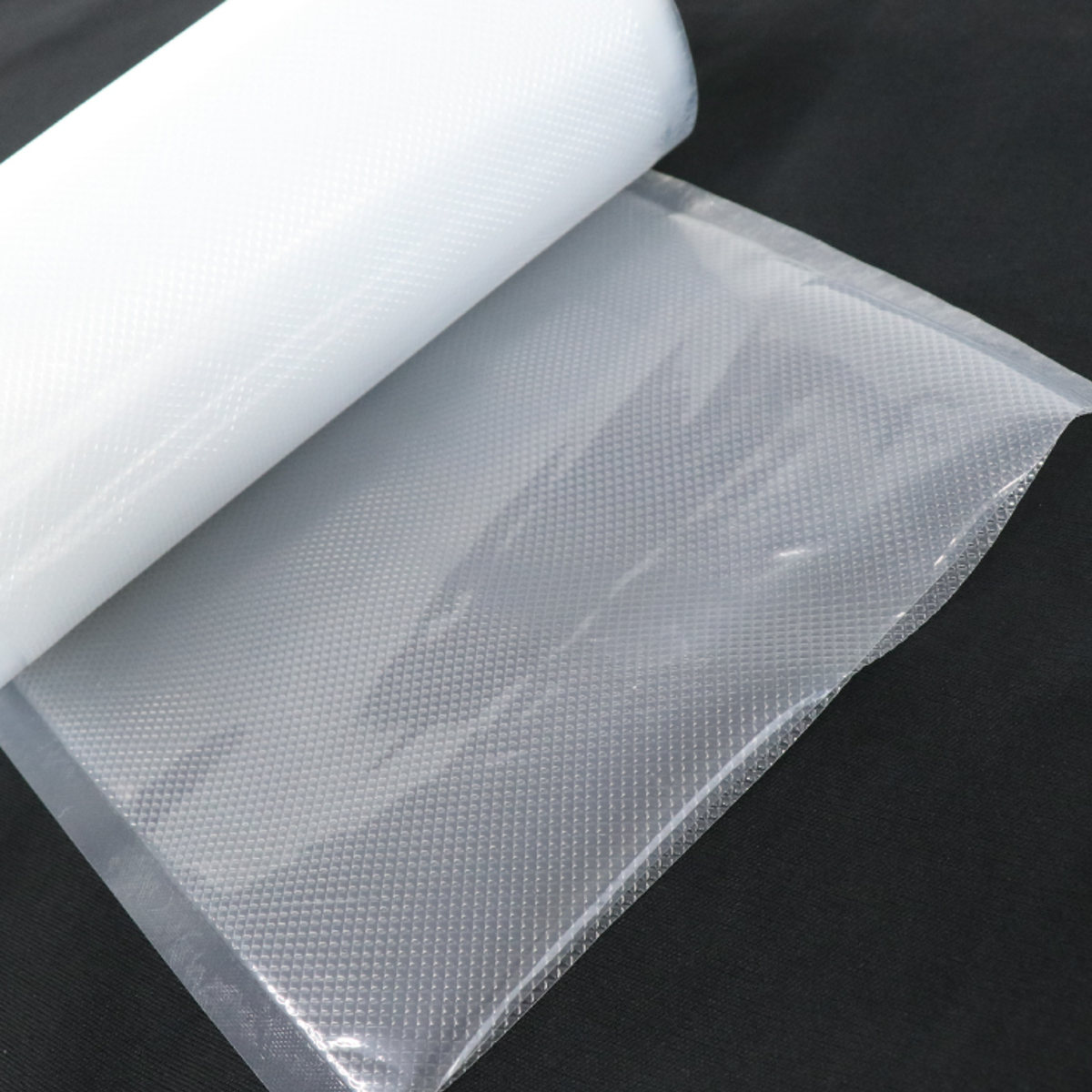 専用袋 真空パック機 Modere 真空パック器用袋 HDL-9443 ( 専用フィルム ロール 真空 真空調理 エンボス フリーカット HDL-9436用 保存用フィルム 家庭用 食品保存 作り置き 吸引 密封 酸化防止 鮮度保持 バキュームパッカー用 )