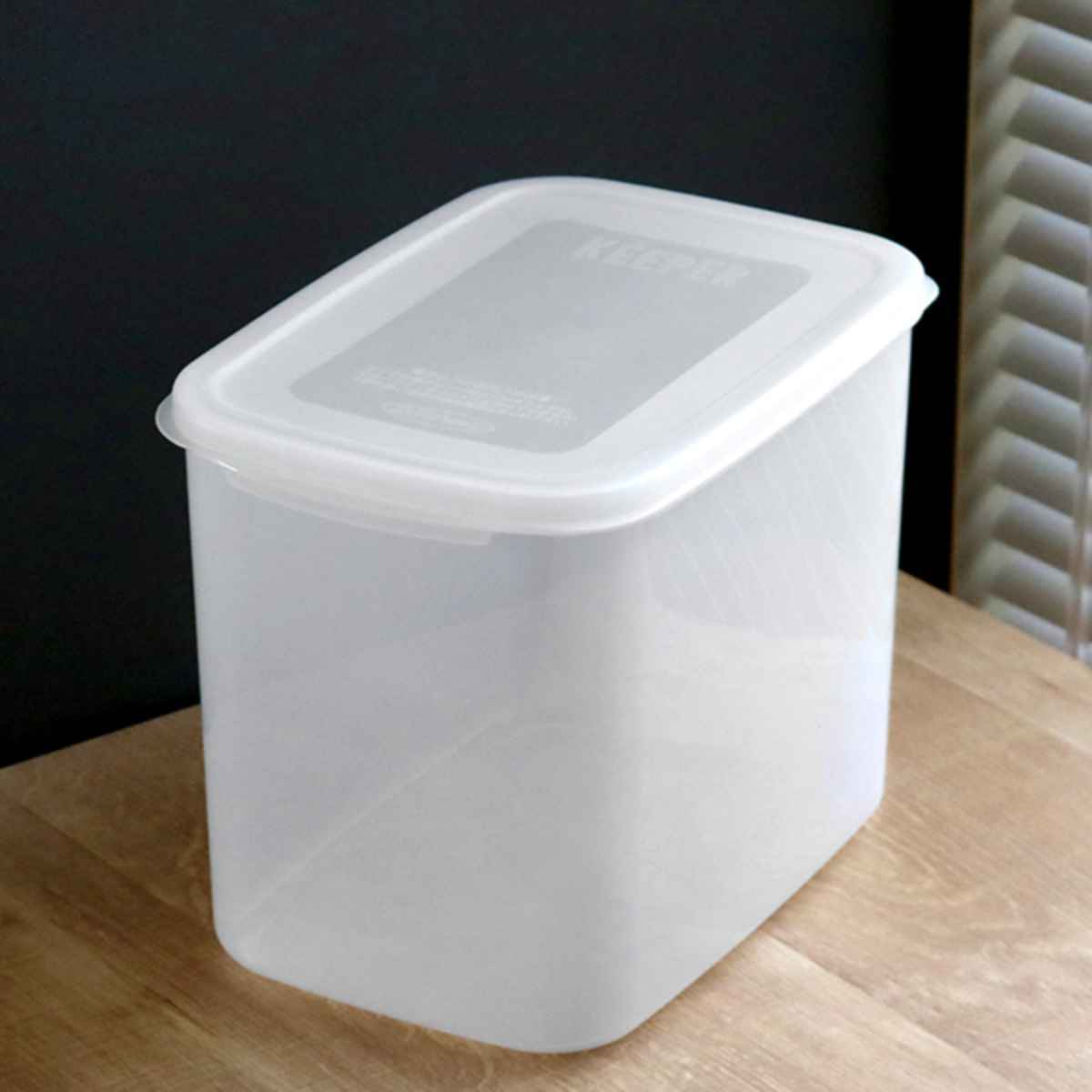 保存容器 フレッシュキーパー パンケース 4.8L （ 食品保存容器 プラスチック容器 フードストッカー 電子レンジ対応 冷凍対応 食パン容器
