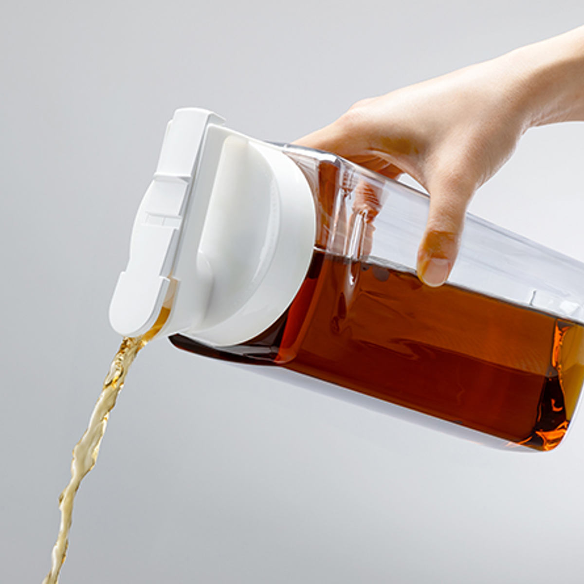 ピッチャー 2.1L タテヨコ スマートピッチャー 2.1 ( 冷水筒 横置き 日本製 熱湯対応 ドアポケット スリム 大容量 たっぷり シンプル )