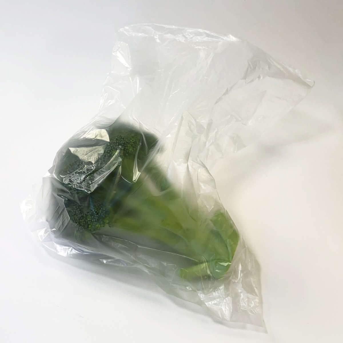 保存袋 アイラップ YOU260 800枚 Iwatani ( ポリ袋 食品保存袋 冷蔵 冷凍 小分け 下ごしらえ もみ込む 混ぜる 作り置き 日本製 ビニール袋 袋のラップ ポリ袋調理 食品 保存 時短 清潔 防災 大容量 便利 業務用 )