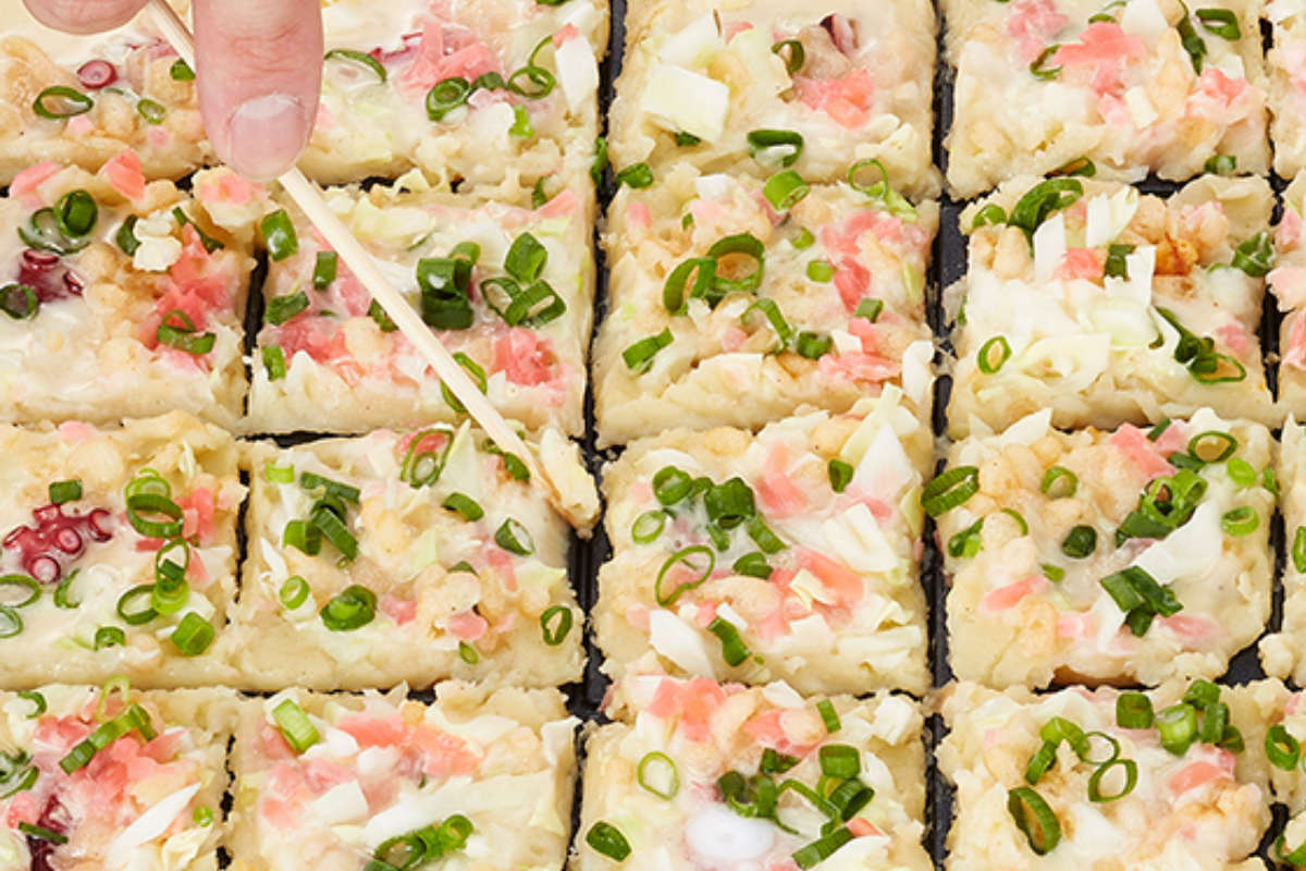 たこ焼器 カセットコンロ付き 炎たこ Iwatani ( たこ焼き器 ガス タコ焼き器 タコ焼きプレート イワタニ ガス火 たこ焼き タコ焼き コンロ 卓上 20穴 プレート フッ素加工 溝付き )