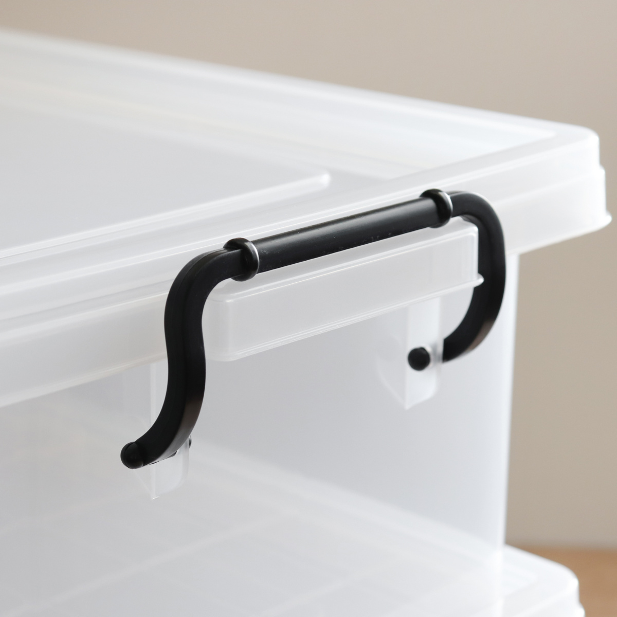 収納ボックス セーフティボックス 1型 幅16.7×奥行28.5×高さ13cm ( 収納 ふた付き 収納ケース セーフティBOX クリア プラスチック 工具箱 丈夫 おもちゃ クローゼット収納 積み重ね スタッキング 収納用品 小物整理 )