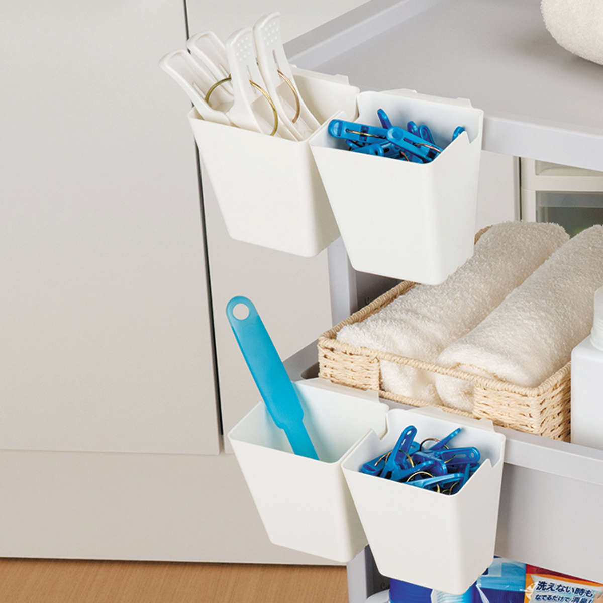 小物収納 リセスタイル ワゴン ポケット 4個組 ( リセ LISE用パーツ 追加 小分け 仕切り ケース インナーケース 引掛けられる フック ラック 収納 掛ける 部品 ごみ箱 スマホスタンド キッチンツール 洗面小物 リセシリーズ ) 【ブラック】 ブラック