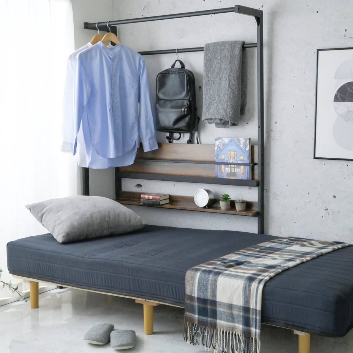 ベッド上 ハンガーラック 幅110cm ヘッドボード ( 衣類収納 棚 ラック ハンガー 後付け ベッドサイド ポールハンガー コート掛け ディスプレイ 飾り棚 マガジンラック 収納 家具 )