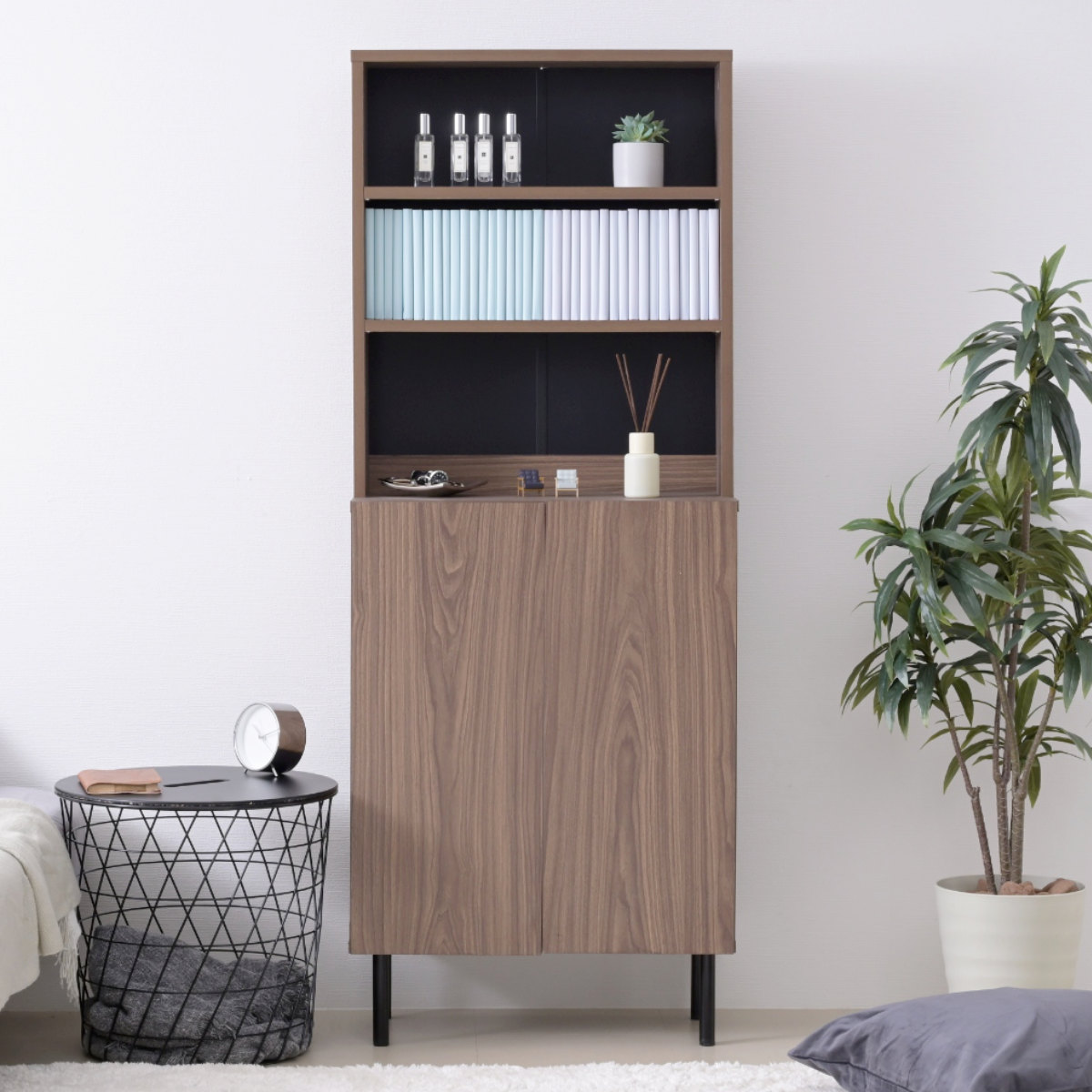 本棚 幅60cm キャビネット ハイタイプ 背面化粧 ( 棚 ラック 扉収納 可動棚 A4対応 コミック収納 リビング収納 家具 ディスプレイ 飾り棚 お掃除ロボット対応 )