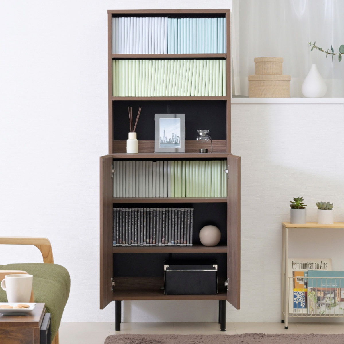 本棚 幅60cm キャビネット ハイタイプ 背面化粧 ( 棚 ラック 扉収納 可動棚 A4対応 コミック収納 リビング収納 家具 ディスプレイ 飾り棚 お掃除ロボット対応 )