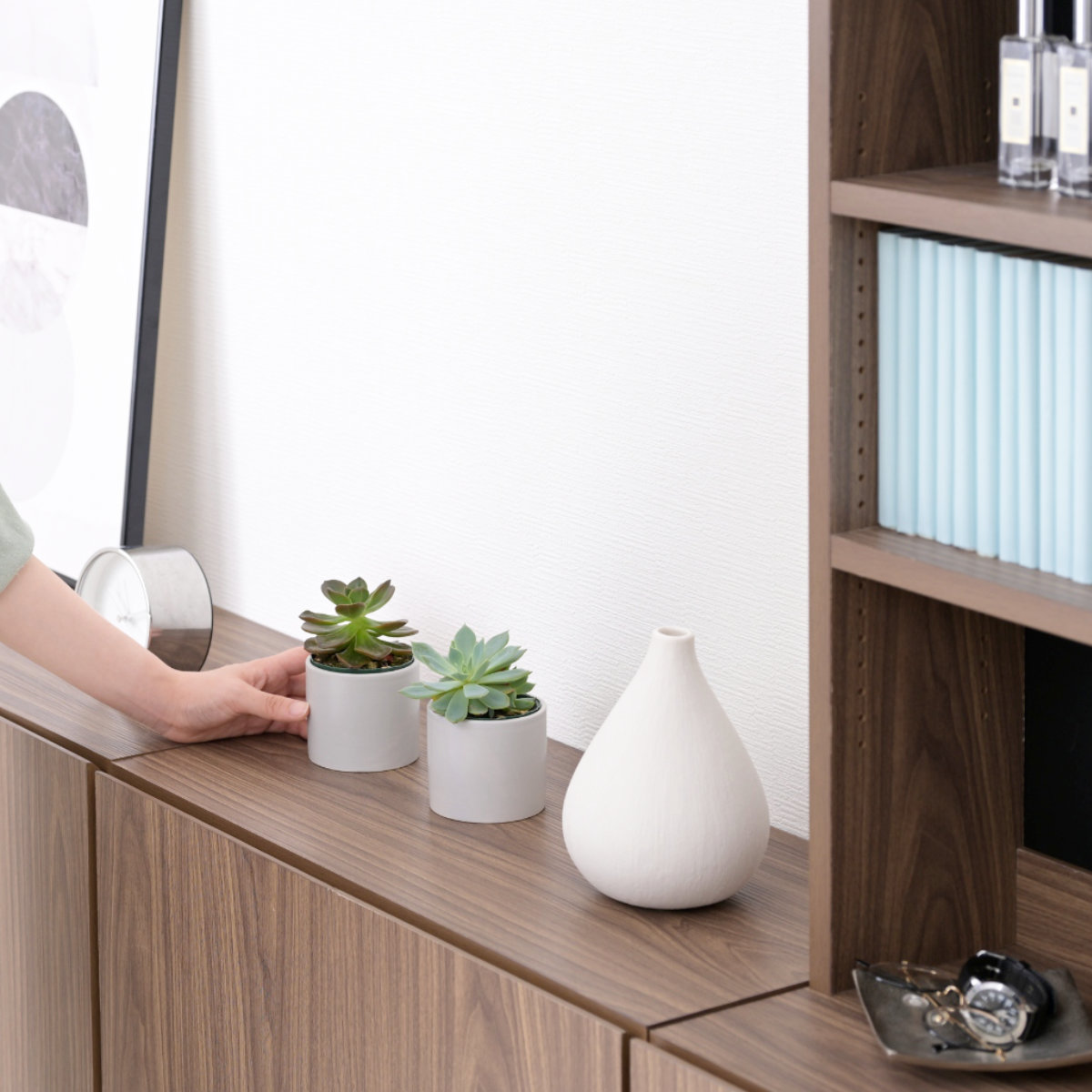 本棚 幅60cm キャビネット ハイタイプ 背面化粧 ( 棚 ラック 扉収納 可動棚 A4対応 コミック収納 リビング収納 家具 ディスプレイ 飾り棚 お掃除ロボット対応 )