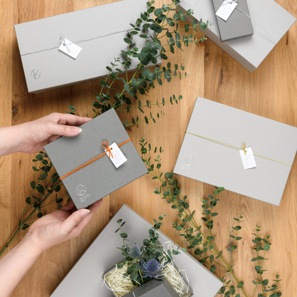 ギフトセット 食器 マグカップ 300ml ペアギフト Roots Colline 磁器 美濃焼 日本製 ( 食洗機対応 電子レンジ対応 食器セット ペア カップ グレー 耐熱 オーブン対応 マグ セット おしゃれ かわいい プレゼント ギフト )