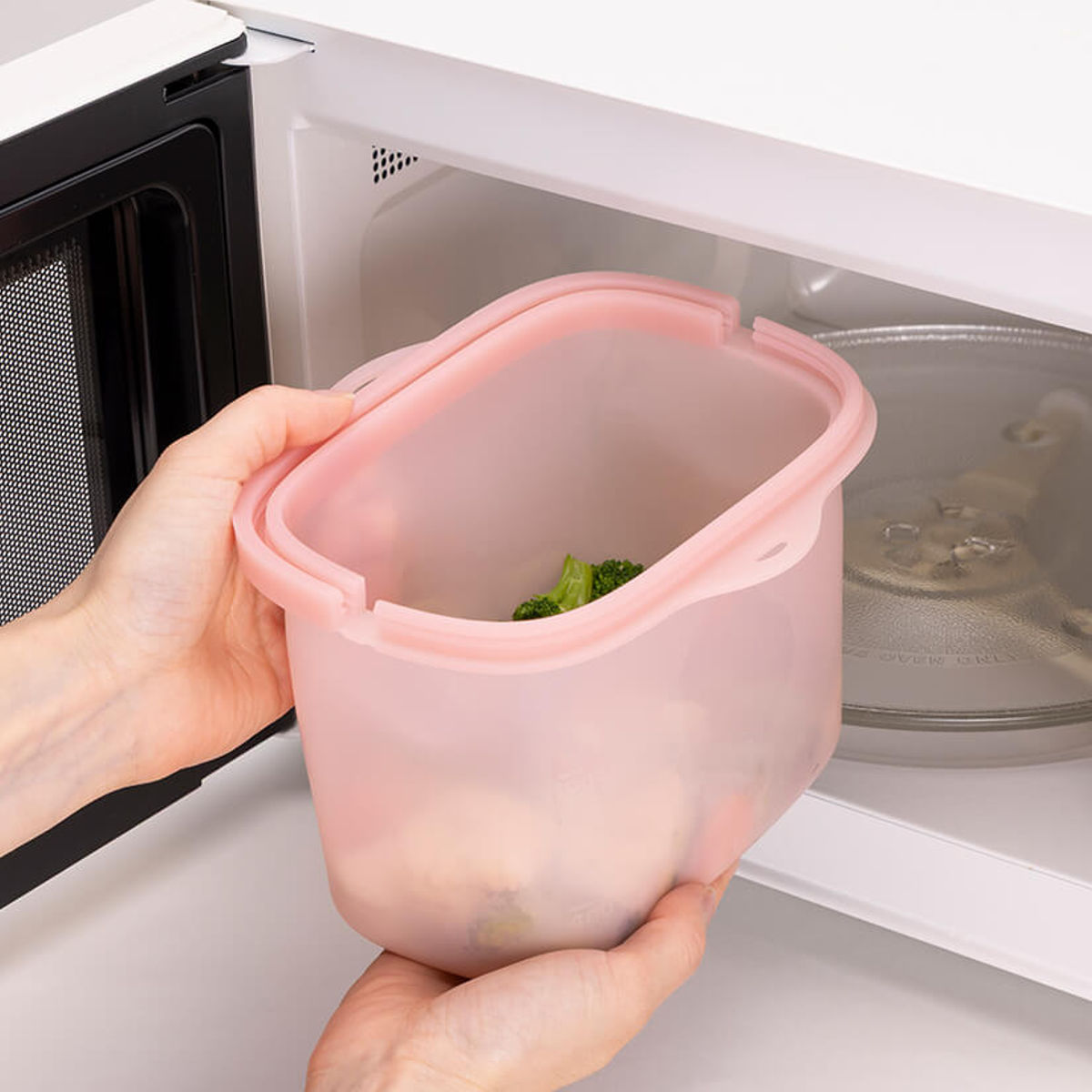 保存袋 1000ml シリコーン保存バッグ 自立型 しっかり口が開くマルチシリコーンバッグ 貝印 ( 電子レンジ対応 食洗機対応 シリコン 保存容器 シリコンバッグ 1L シリコーンバッグ シリコン容器 ジップバッグ フリーザーバッグ ) 【オールドラズベリー】 オールドラズベリー