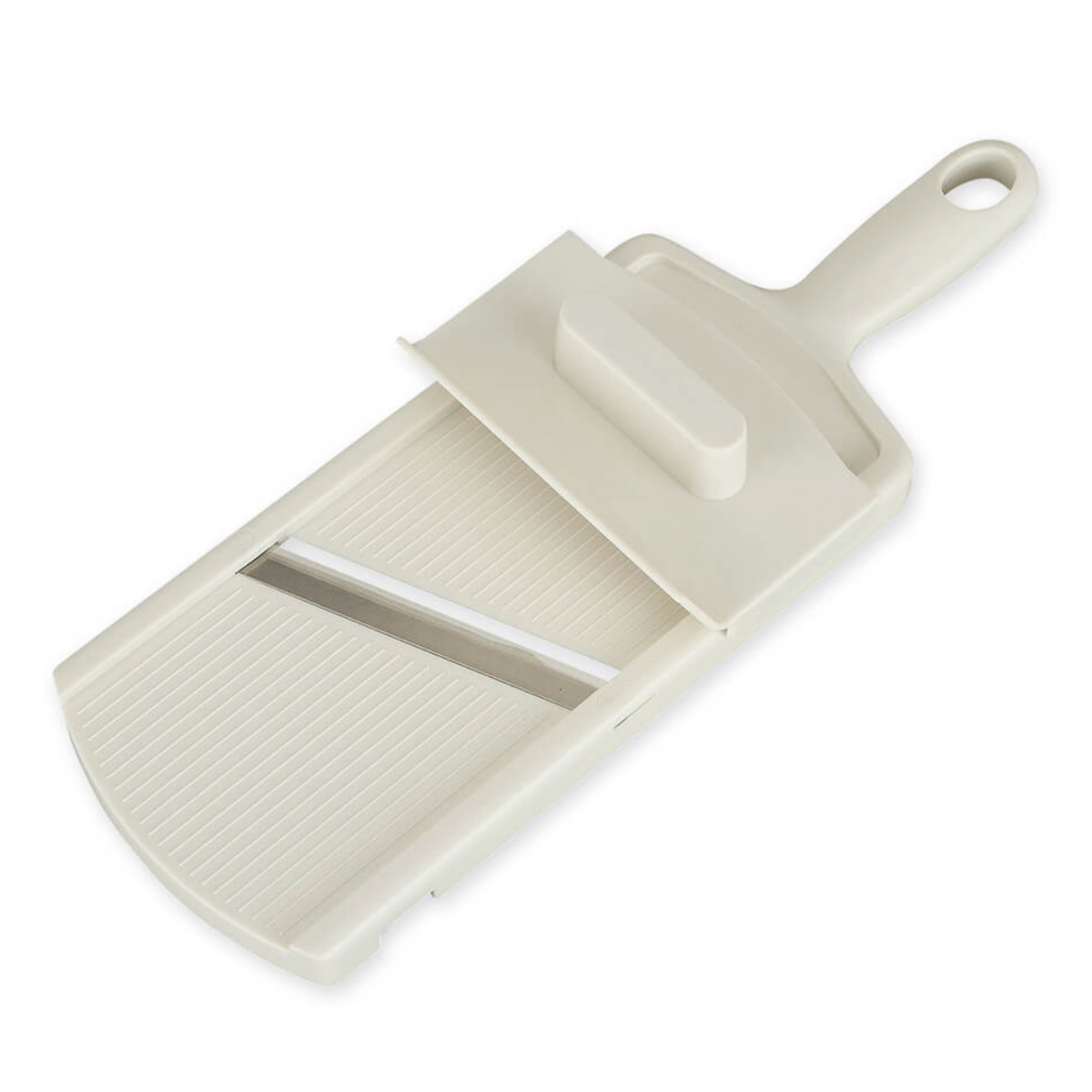 スライサー ガード付き チタンスライサー 貝印 ( 日本製 野菜スライサー チタン製 指ガード スライス 千切りキャベツ 野菜 安全ガード付き 調理小道具 下ごしらえ用品 )