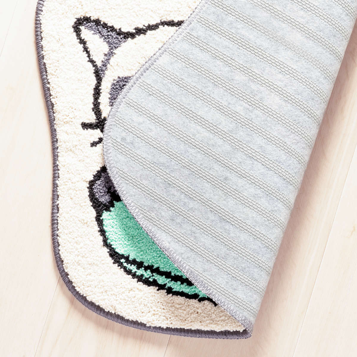 玄関マット 室内 マルチマット 45×60 ( 洗える 滑り止め かわいい コンパクト ふかふか 抗菌加工 幅60cm マット ラグ トイレ 寝室 ペット 洗濯機で洗える インテリア 洗面 チワワ 豆しば ハチワレ 猫 ) 【ミケ】 ミケ