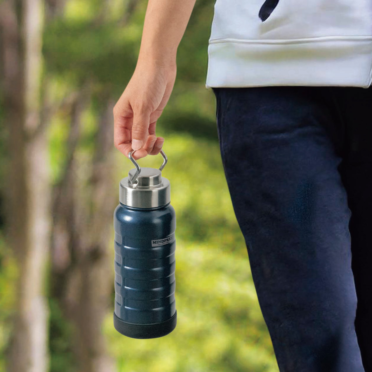 水筒 マインドフリー真空二重ステンレスボトル550ml ( 直飲み 保温 保冷 マグボトル ステンレスボトル アウトドア 直のみ ダイレクトボトル 広口 真空二重構造 マグ ボトル 550 ml ) 【グレー】 グレー