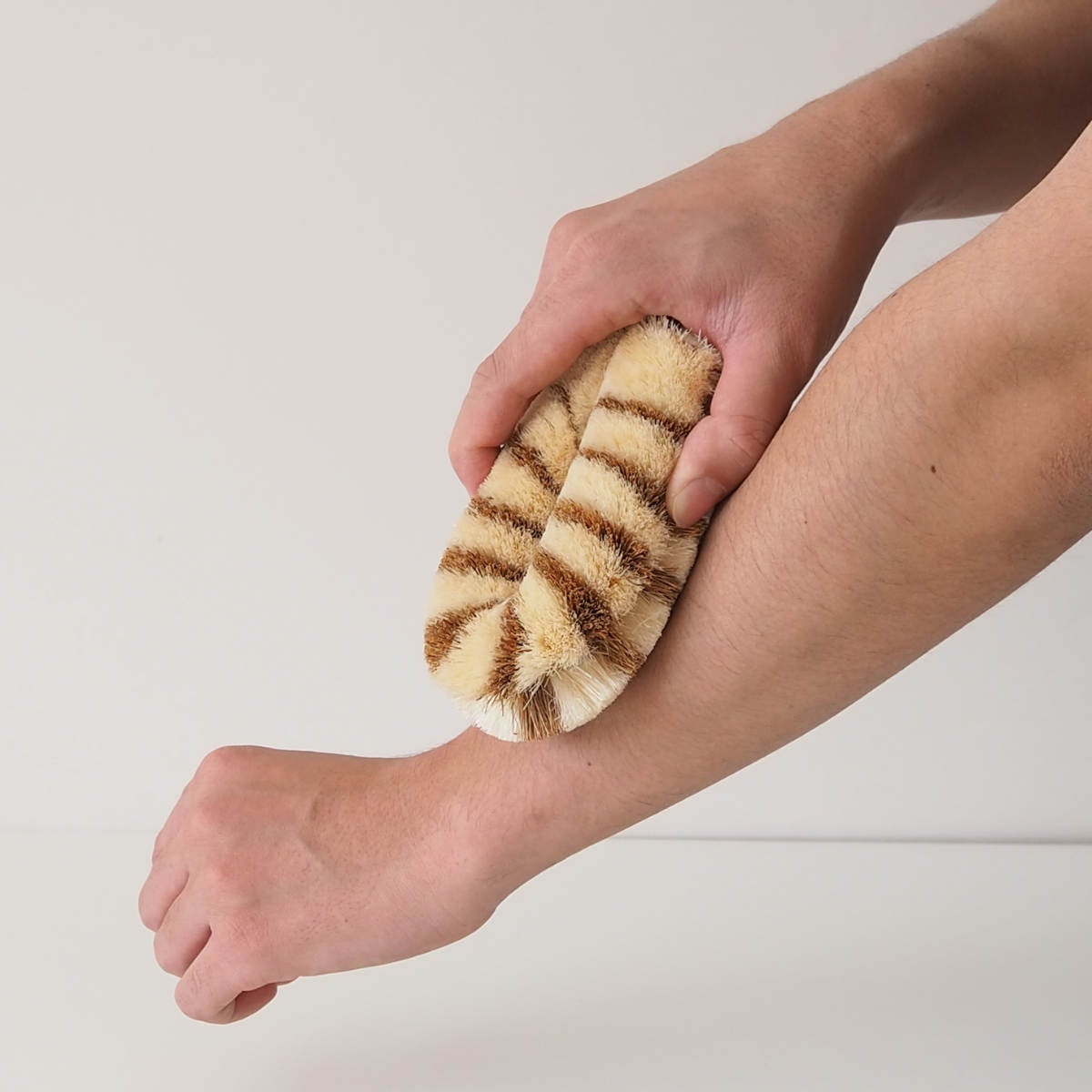 亀の子束子西尾商店 ボディたわし タムラさん やわらかい ( ボディブラシ ブラシ たわし 束子 ボディ 体 からだ サイザル麻 パーム 天然素材 体洗い 身体洗い ボディケア バスグッズ お風呂 入浴 )