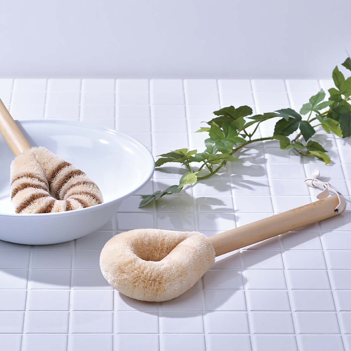 亀の子束子西尾商店 ボディたわし 柄付 タムラさん やわらかい ( ボディブラシ ブラシ たわし 束子 ボディ 体 からだ サイザル麻 パーム 天然素材 体洗い 身体洗い ボディケア バスグッズ お風呂 入浴 )