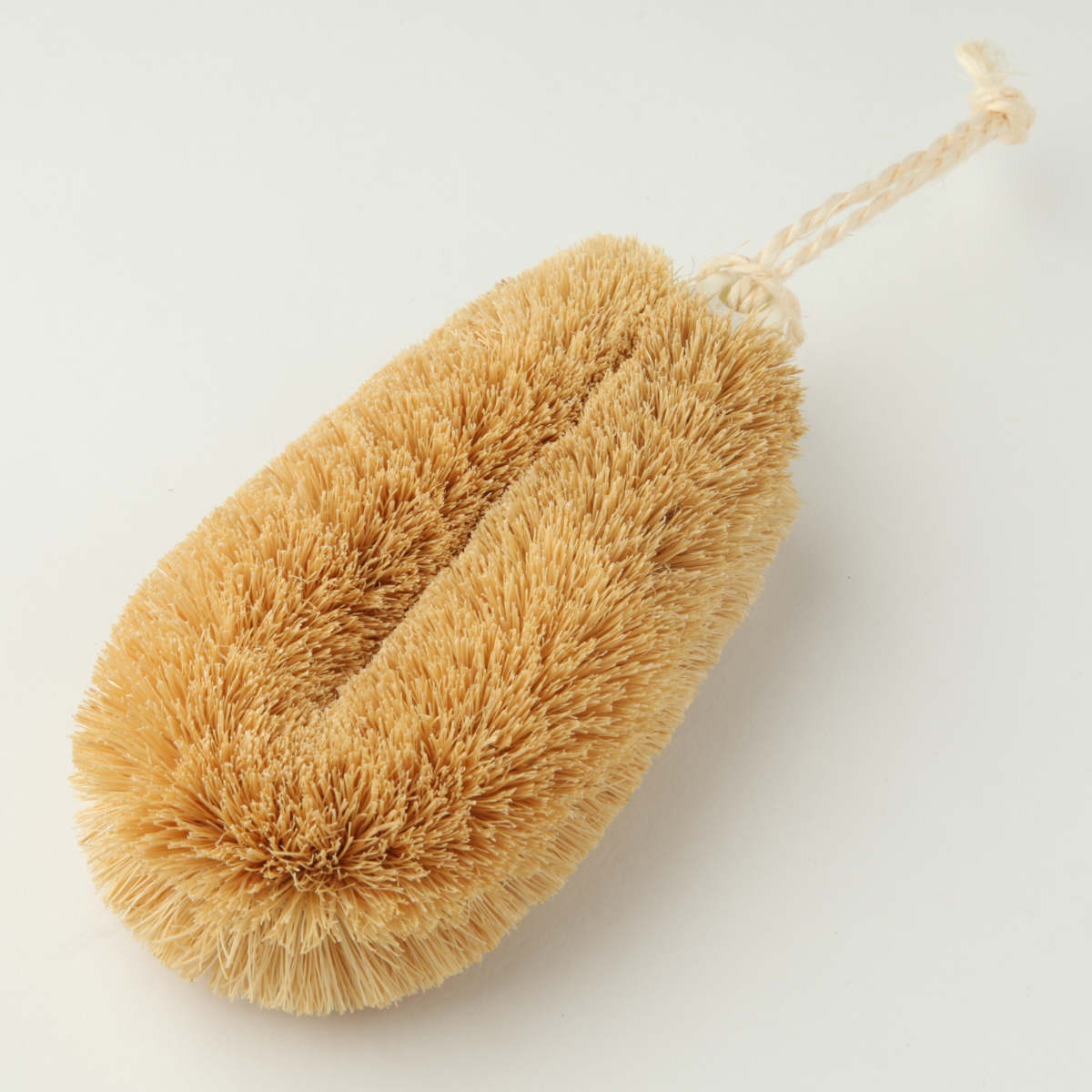 亀の子束子西尾商店 ボディたわし ニシオくん かため ( ボディブラシ ブラシ たわし 束子 ボディ 体 からだ パーム 天然素材 体洗い 身体洗い ボディケア バスグッズ お風呂 入浴 )