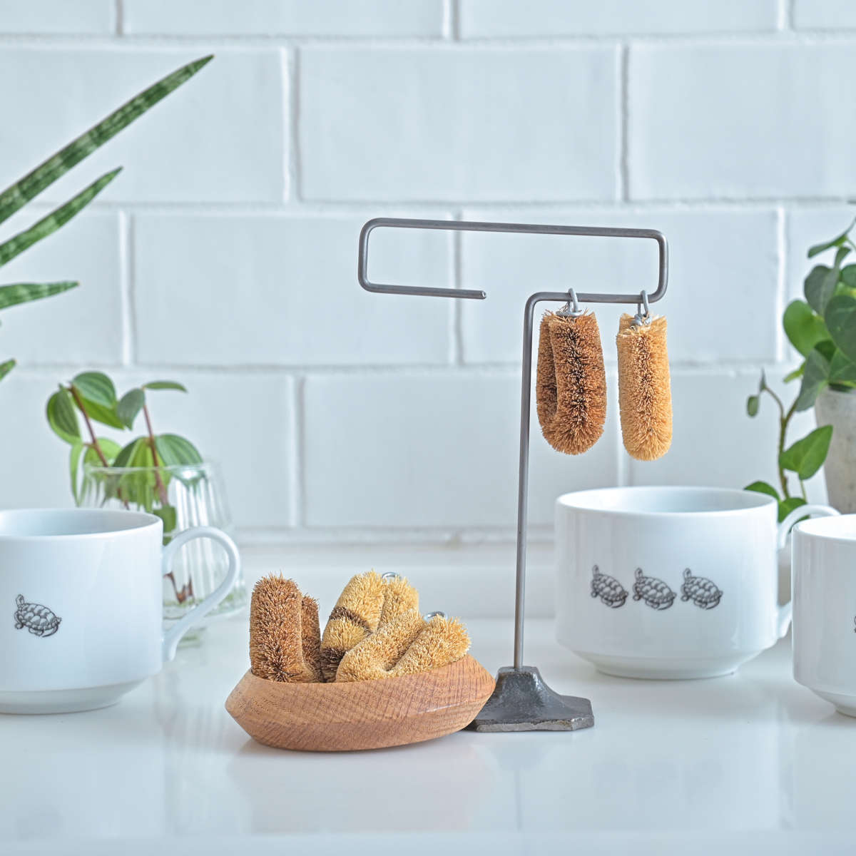 たわし 亀の子束子 亀の子たわし CoCo ( タワシ 束子 亀の子タワシ 小さい ミニ ざる洗い まな板洗い コゲ落とし 天然素材 フライパン 鍋 調理器具を洗う 食器洗い 皿洗い 野菜洗い 洗う 泥落とし 持ち歩き キッチン用品 ) 【シマシマ】 シマシマ