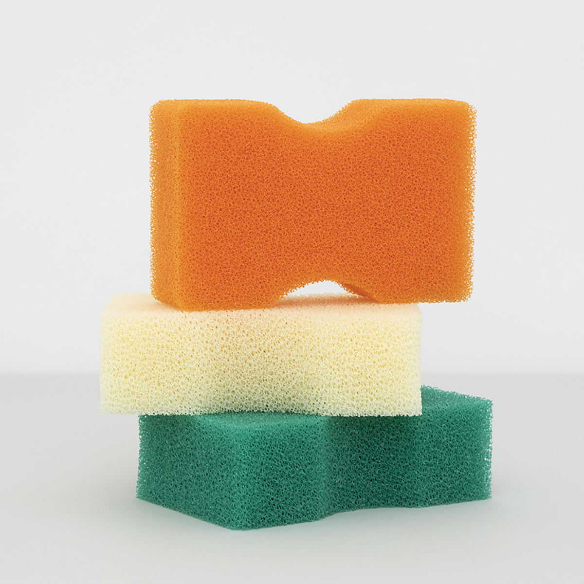 亀の子束子西尾商店 バススポンジ 大判 Do バス洗い 亀の子スポンジ ( 亀の子タワシ 浴室掃除 スポンジ ポリウレタン 水切れがいい 銀イオン 抗菌 大きめ 高品質 プレゼント 掃除用品 掃除グッズ ) 【オレンジ】 オレンジ