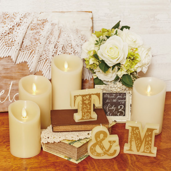 キャンドル 直径7.8×22.6cm ルミナラピラー LED ( ledキャンドルライト 間接照明 キャンドルライト インテリアライト ゆらぎ リアル 癒し リラックス 電池式 安全 おしゃれ リビング 寝室 無香 タイマー ベッドサイド )