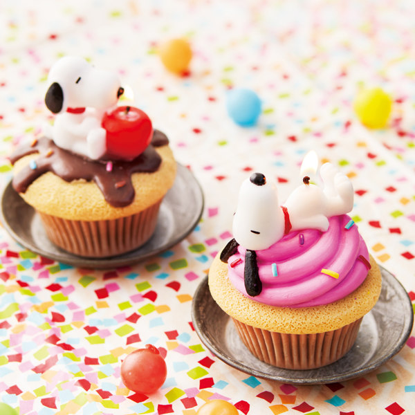 Dショッピング キャンドル スヌーピー カップケーキキャンドル アロマキャンドル ロウソク ローソク インテリア 雑貨 スイーツキャンドル パーティーキャンドル おしゃれ リアル 香り付き アロマ スイーツ キャラクター ベリー カテゴリ アロマキャンドル