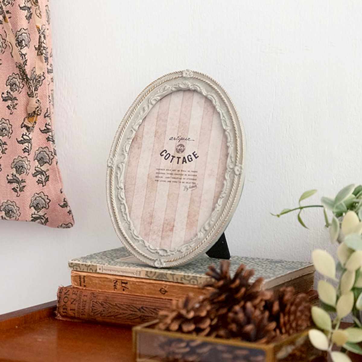 フォトフレーム オーバルフォトフレーム レジン ( 写真立て 写真 フレーム 楕円形 アンティーク調 ウエディングフォト 置き型 幅13cm 壁掛け ウェルカムスペース ディスプレイ 写真フレーム 写真入れ ウエディング ) 【ゴールド】 ゴールド