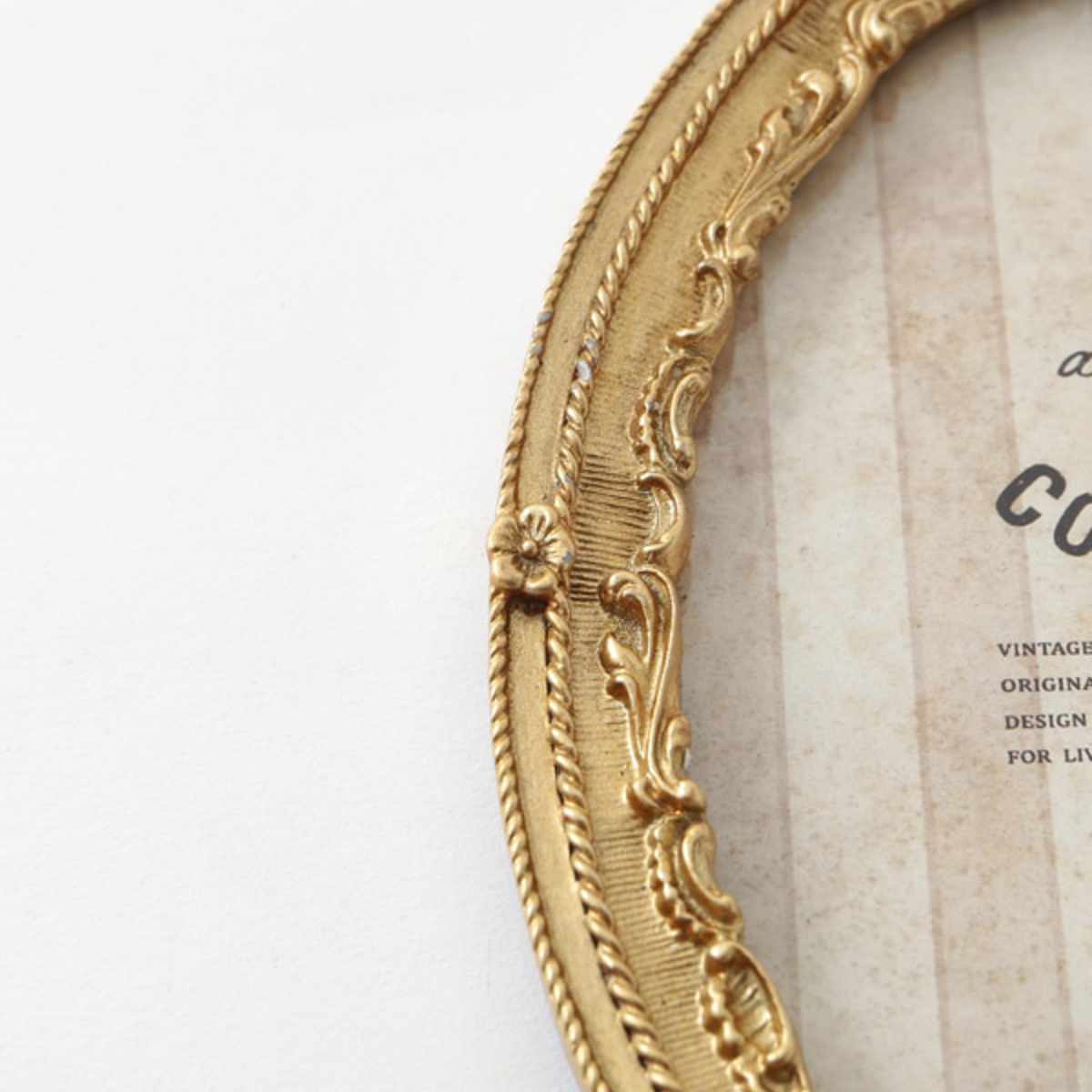 フォトフレーム オーバルフォトフレーム レジン ( 写真立て 写真 フレーム 楕円形 アンティーク調 ウエディングフォト 置き型 幅13cm 壁掛け ウェルカムスペース ディスプレイ 写真フレーム 写真入れ ウエディング ) 【ゴールド】 ゴールド