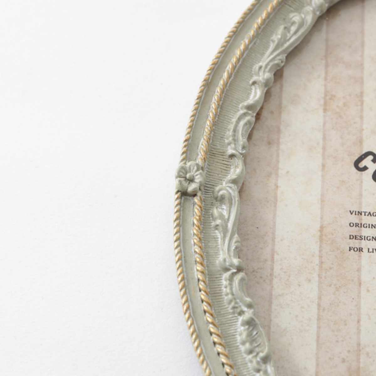 フォトフレーム オーバルフォトフレーム レジン ( 写真立て 写真 フレーム 楕円形 アンティーク調 ウエディングフォト 置き型 幅13cm 壁掛け ウェルカムスペース ディスプレイ 写真フレーム 写真入れ ウエディング ) 【ゴールド】 ゴールド