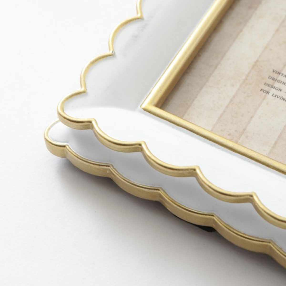 フォトフレーム スクエア波形フォトフレーム スクエア レジン ( 写真立て フォトスタンド 写真 フレーム ミニ 小さめ ましかく 正方形 幅15cm かわいい アンティーク調 ましかくプリント 壁掛け 置き型 ウエディングフォト ) 【ピンク】 ピンク