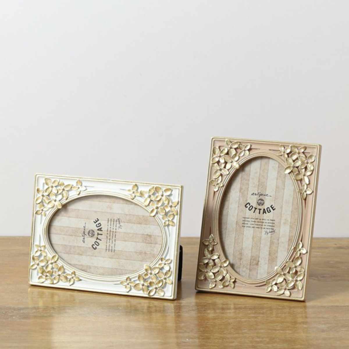 フォトフレーム フラワーフォトフレーム レジン ( 写真立て フォトスタンド 写真 フレーム L判 標準プリントサイズ はがきサイズ KG判 小花 花 アンティーク調 ウエディングフォト 壁掛け 置き型 縦 横 ピクチャーフレーム ) 【ホワイト】 ホワイト