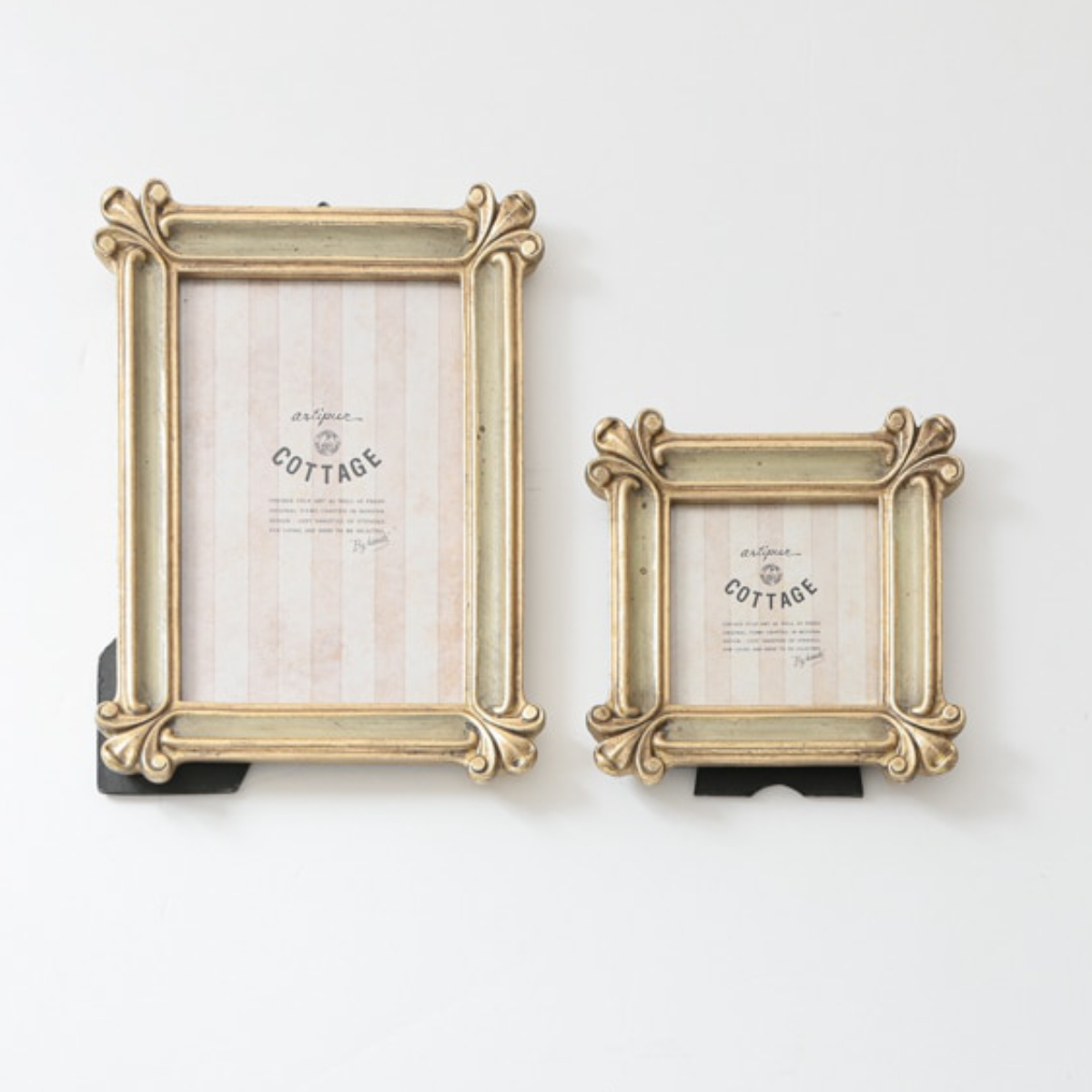 フォトフレーム スクエアミニフレーム レジン ( 写真立て フォトスタンド 写真 フレーム ミニ 小さめ ましかく 正方形 幅12.5cm アンティーク調 ウエディングフォト ましかくプリント 壁掛け 置き型 ウェルカムスペース ) 【グリーン】 グリーン