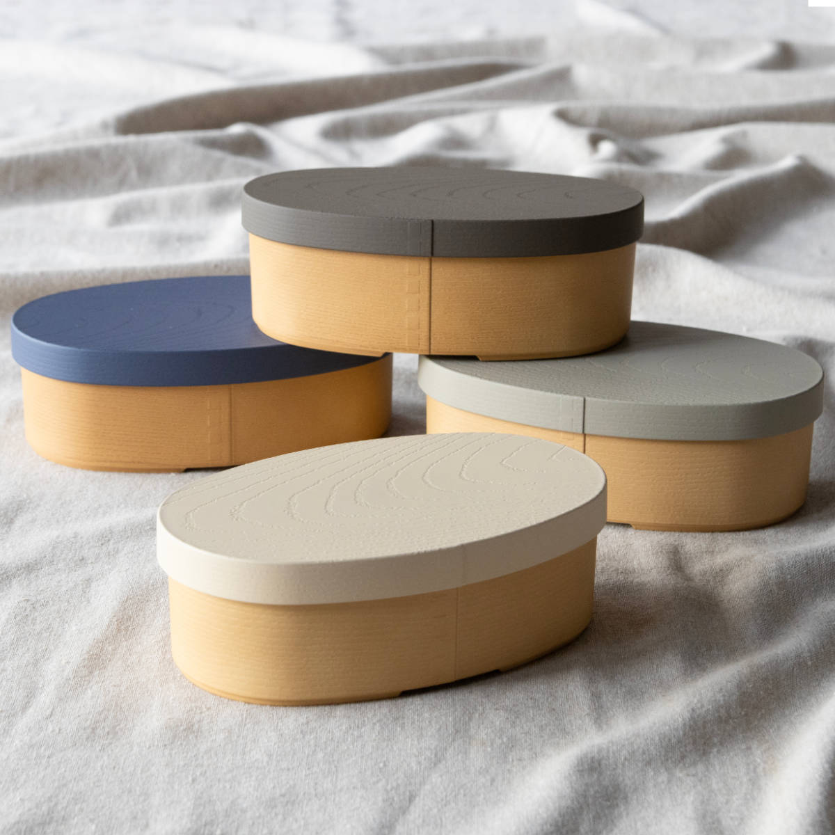 弁当箱 475ml 1段 やさしい彩り抗菌小判弁当 曲げわっぱ ( お弁当箱 ランチボックス レンジ対応 食洗機対応 抗菌 一段 日本製 レンジOK 食洗機OK 弁当 お弁当 ランチバンド付き 大人 抗菌加工 木目調 ) 【ルリ】 ルリ