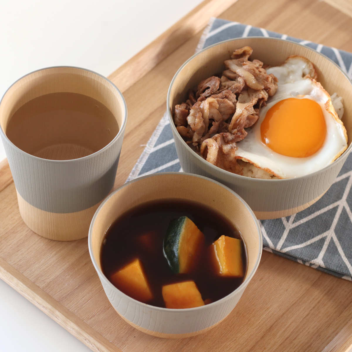 茶碗 700ml やさしい彩り 抗菌 大椀 5個入 ( 日本製 電子レンジ対応 食洗機対応 丼ぶり 麺鉢 おしゃれ かわいい 抗菌加工 親子丼 うどん そば 木目調 軽い 割れにくい 子ども 介護 )