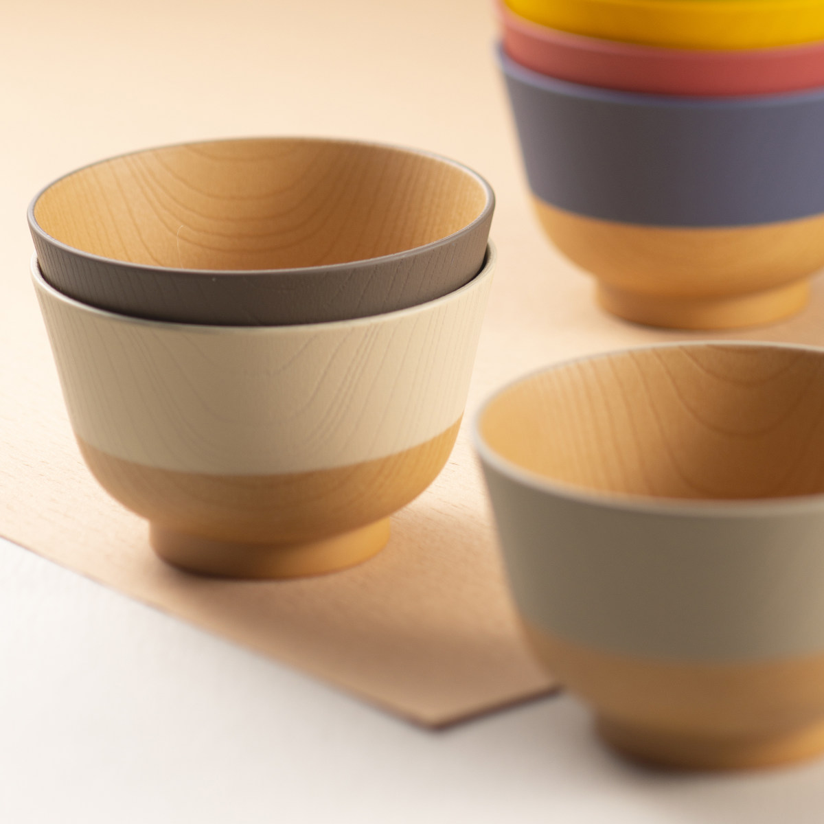 どんぶり 700ml やさしい彩り 抗菌 ( 丼 丼ぶり 日本製 電子レンジ対応 食洗機対応 どんぶり椀 どんぶり鉢 お椀 食器 おしゃれ かわいい 抗菌加工 木目 シンプル 割れにくい 軽い ) 【あかね】 あかね