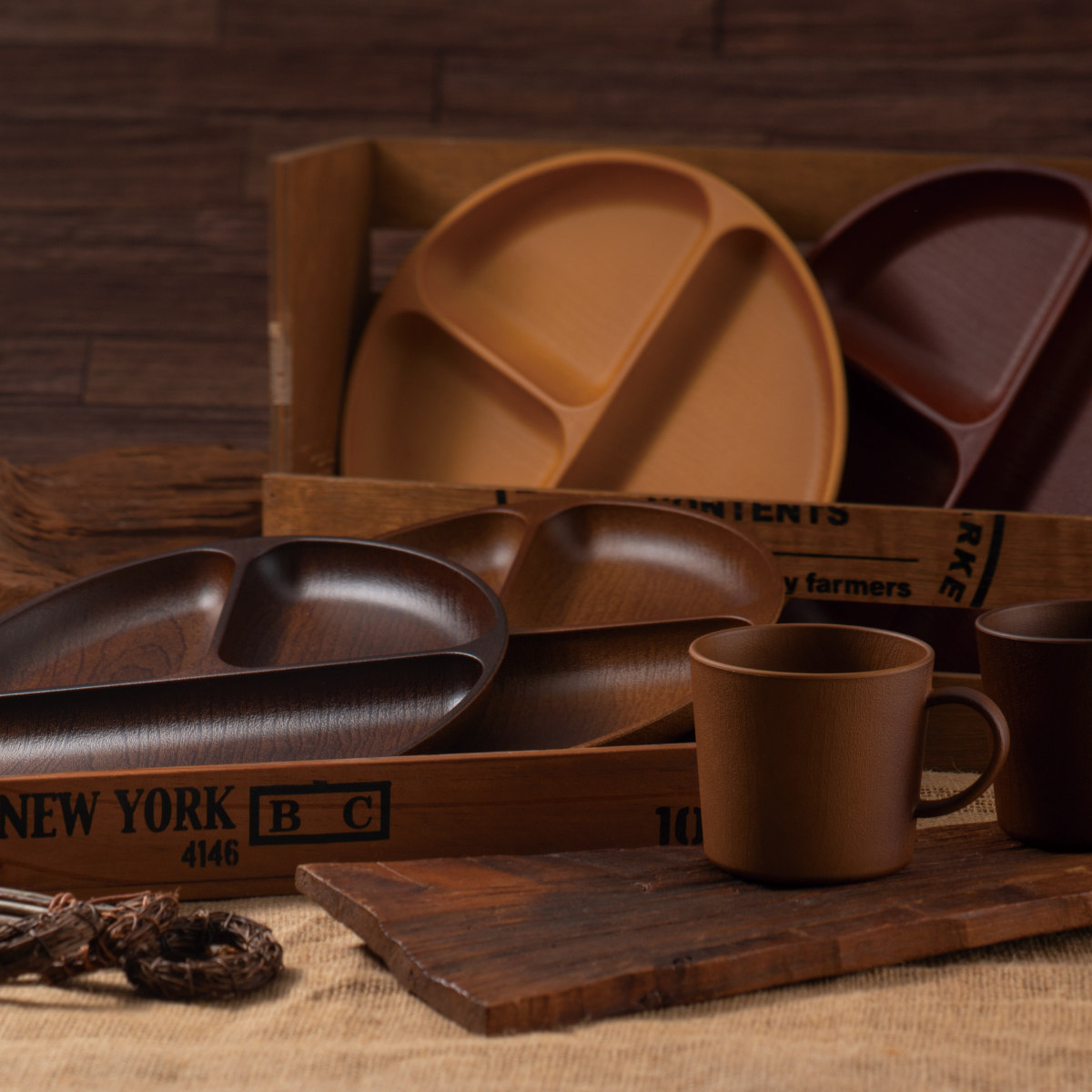 ボウル Woody 抗菌 すくえるボウル ( 電子レンジ対応 食洗機対応 BPAフリー 日本製 16cm サラダボウル サラダ シリアルボウル 抗菌加工 軽い 割れにくい 子ども 介護 木目調 国産 ) 【モカブラウン】 モカブラウン