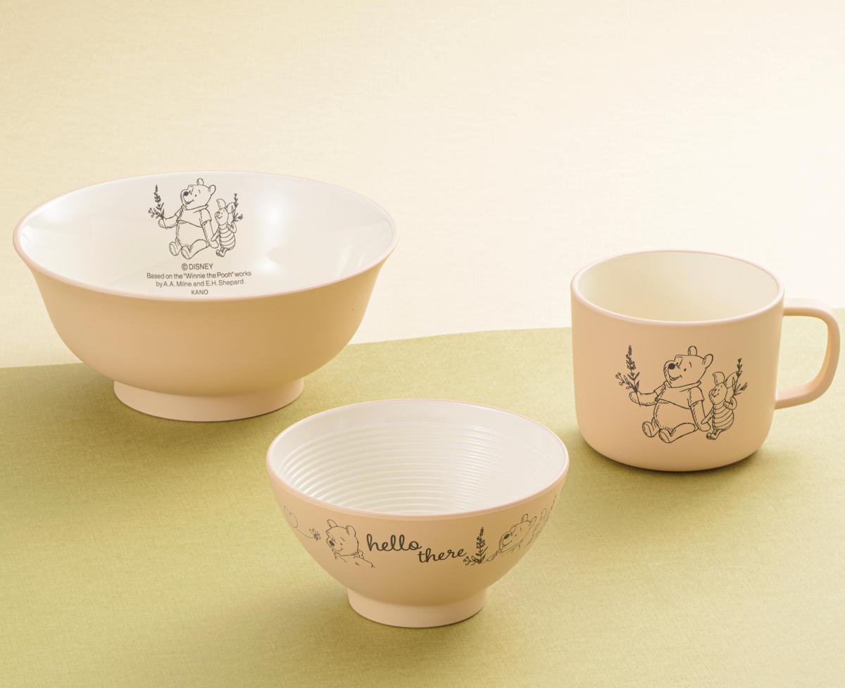 茶碗 Pooh Bee 抗菌飯わん くまのプーさん ( BPAフリー 日本製 抗菌 電子レンジ対応 食洗機対応 プーさん ピグレット 飯椀 椀 おしゃれ かわいい ディズニー キャラクター 軽い 割れにくい お椀 お茶碗 ) 【グレージュ】 グレージュ
