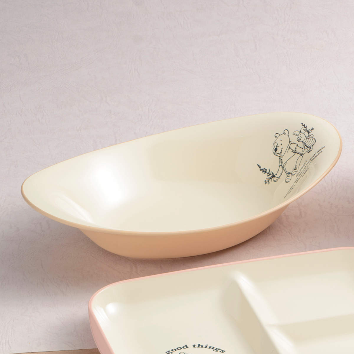 カレーパスタ皿 Pooh Bee 抗菌 くまのプーさん ( BPAフリー 日本製 電子レンジ対応 食洗機対応 プーさん ピグレット カレー皿 パスタ皿 プレート お皿 皿 おしゃれ かわいい ディズニー キャラクター 深皿 中皿 カレー パスタ ) 【グレージュ】 グレージュ