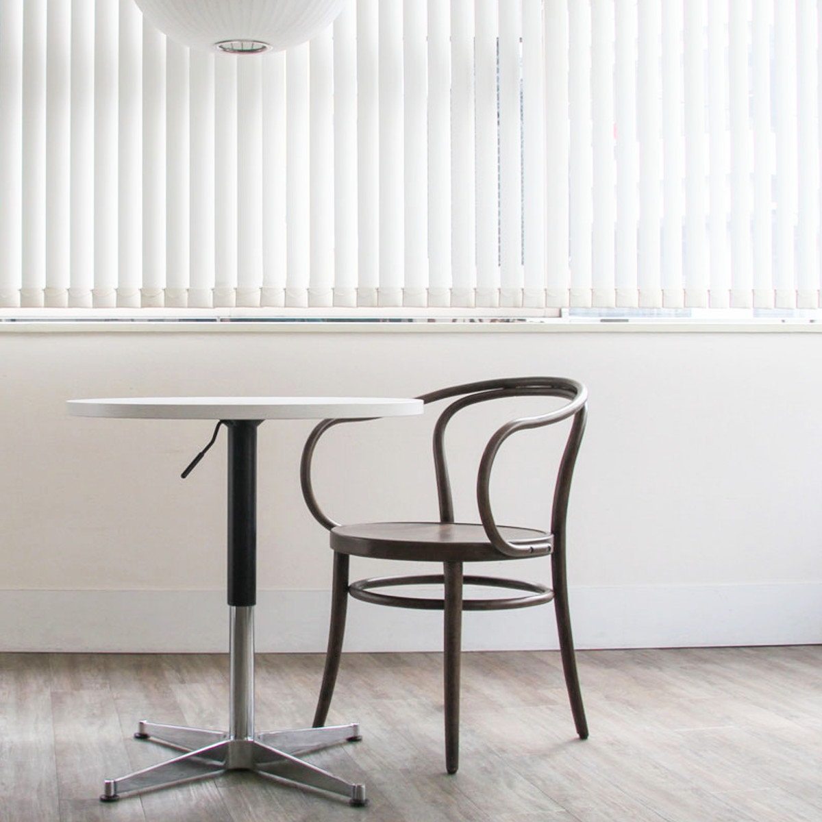 ダイニングチェア 座面高46cm 曲木チェア ルネ ( 食卓椅子 チェア ダイニング イス 椅子 木製 天然木 曲木 チェアー 完成品 食卓 リビング おしゃれ ダイニングチェアー リビングチェア 肘掛け 木製椅子 )