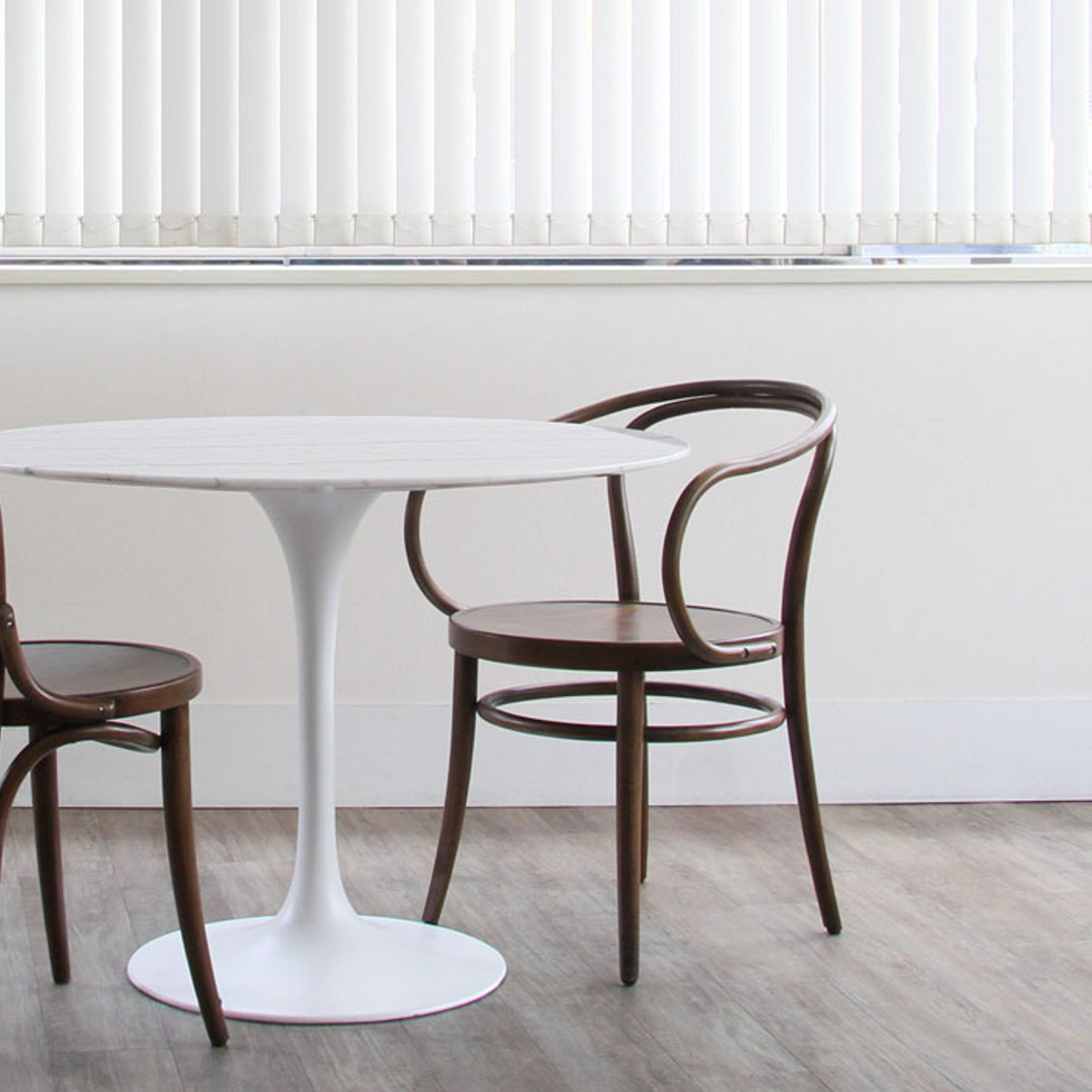 ダイニングチェア 座面高46cm 曲木チェア ルネ ( 食卓椅子 チェア ダイニング イス 椅子 木製 天然木 曲木 チェアー 完成品 食卓 リビング おしゃれ ダイニングチェアー リビングチェア 肘掛け 木製椅子 )