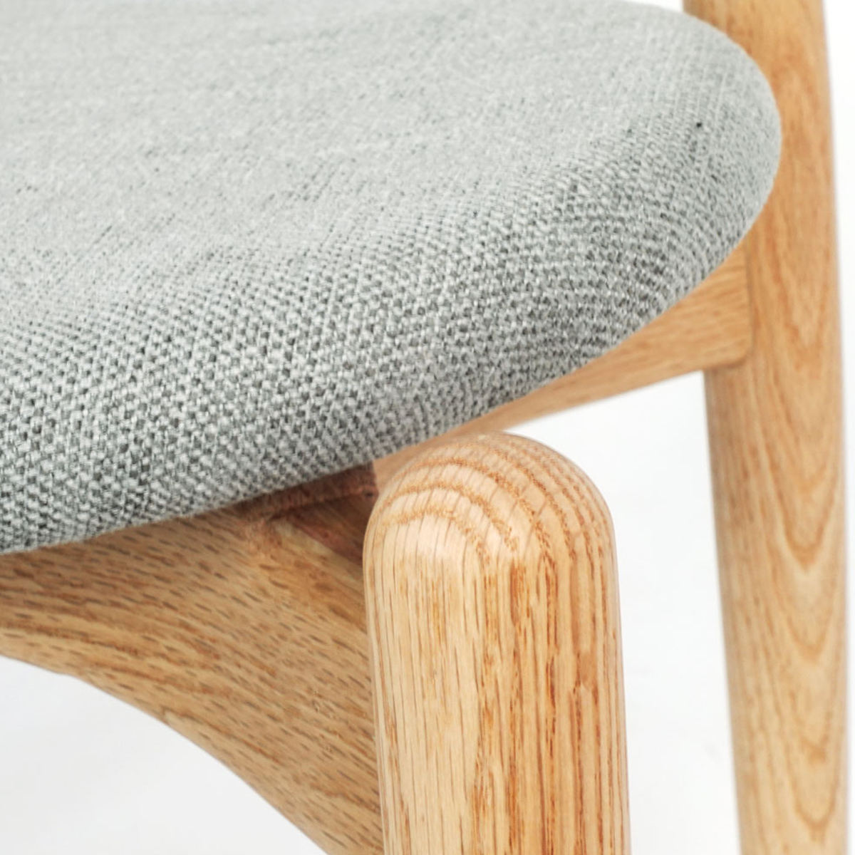 ダイニングチェア 座面高45cm レッドオーク 9109 ( チェア ダイニング イス 椅子 食卓椅子 完成品 木製 天然木 肘なし スタッキング 背もたれ アーチ形状 ファブリック チェアー いす 食卓 リビング 木製椅子 リビングチェア ) 【ライトグレー】 ライトグレー