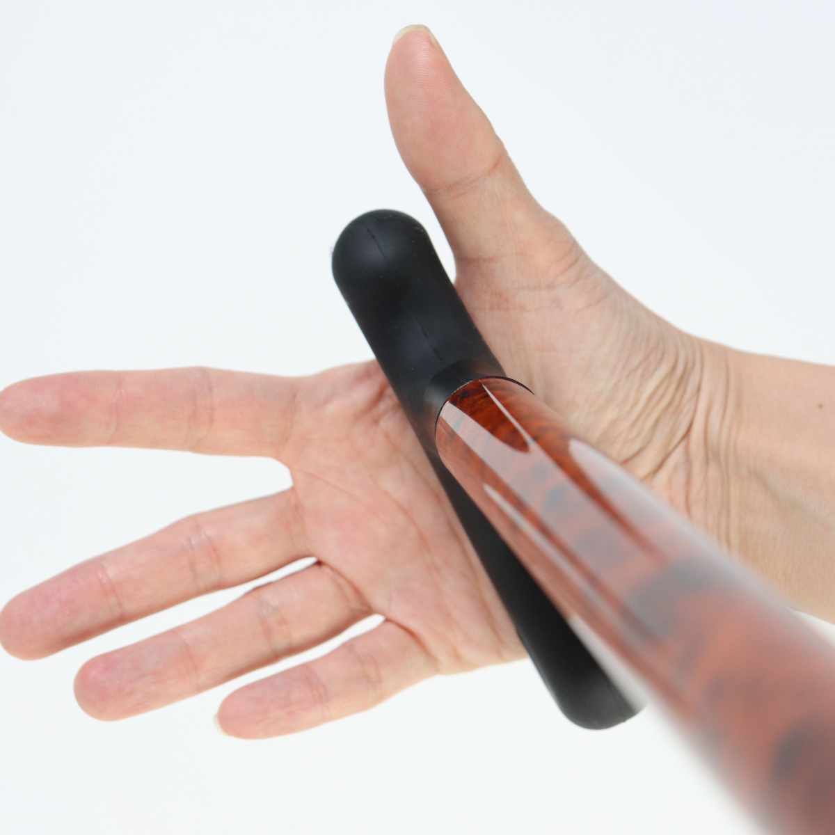 杖 伸縮 4点杖 愛杖 スリム 非課税 ( つえ ツエ 介護 歩行補助 四点杖 外出 歩行関連用品 福祉 歩行関連 散歩 転倒防止 調節 調整可能 スリムネック ) 【レッド】 レッド